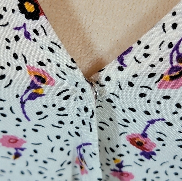 JANE And Delancy Floral Faux Wrap Blouse Multi Colored Size Medium - Picture 6 of 7